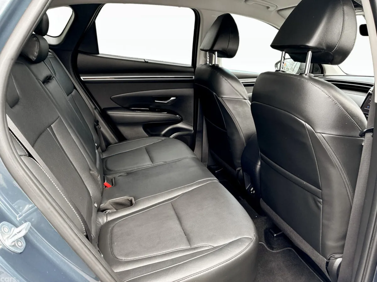 Hyundai Tucson SUV, Petrol Hybrid, 2024, Blue