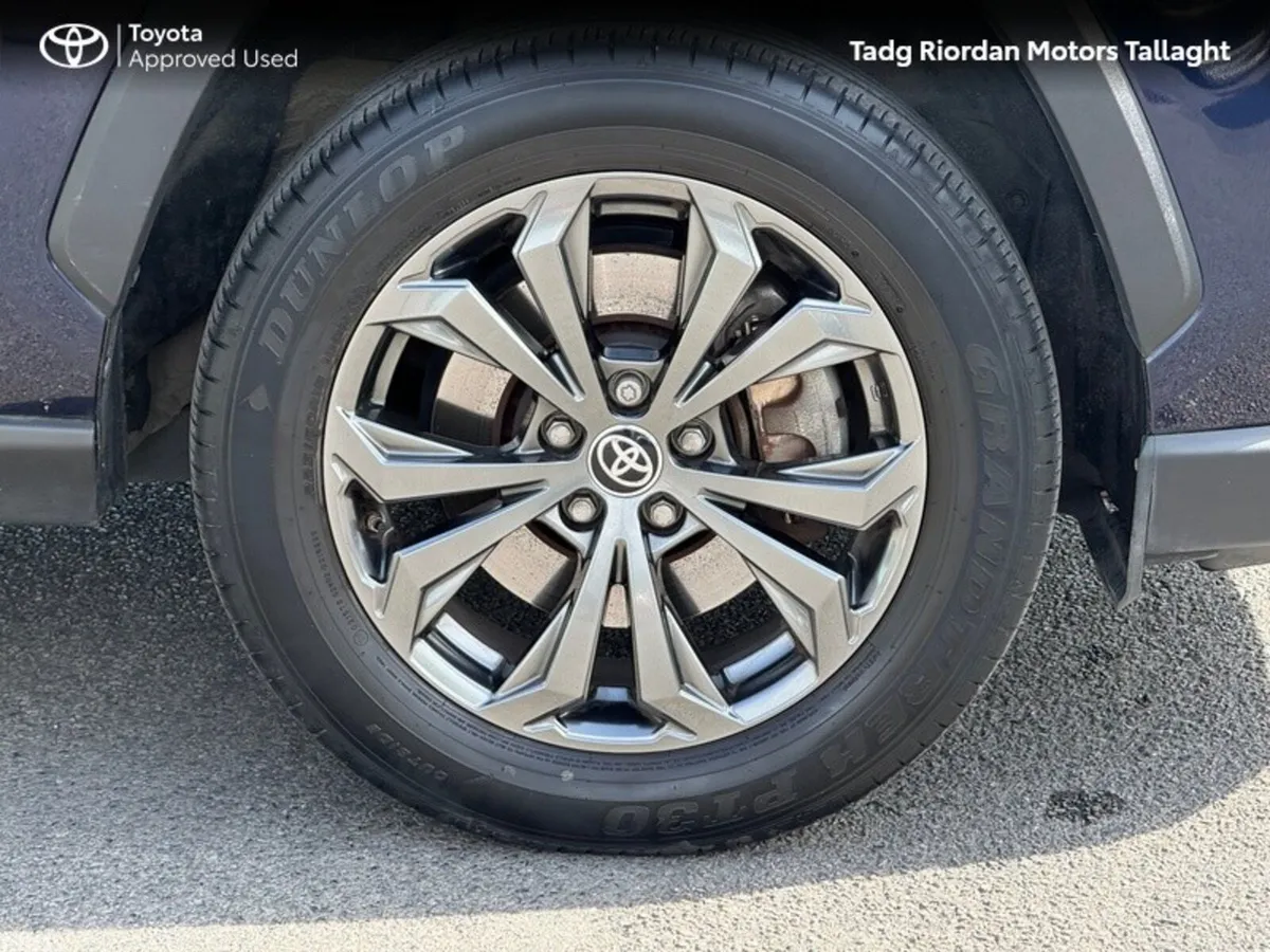 Toyota RAV4 SUV, Petrol Hybrid, 2023, Blue
