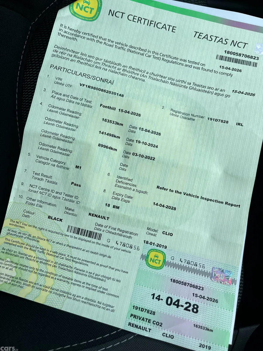 Renault Clio Hatchback, Petrol, 2019, Black