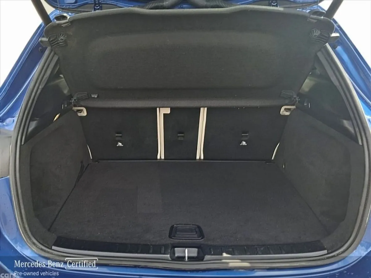 Mercedes-Benz GLA SUV, Diesel, 2024, Blue