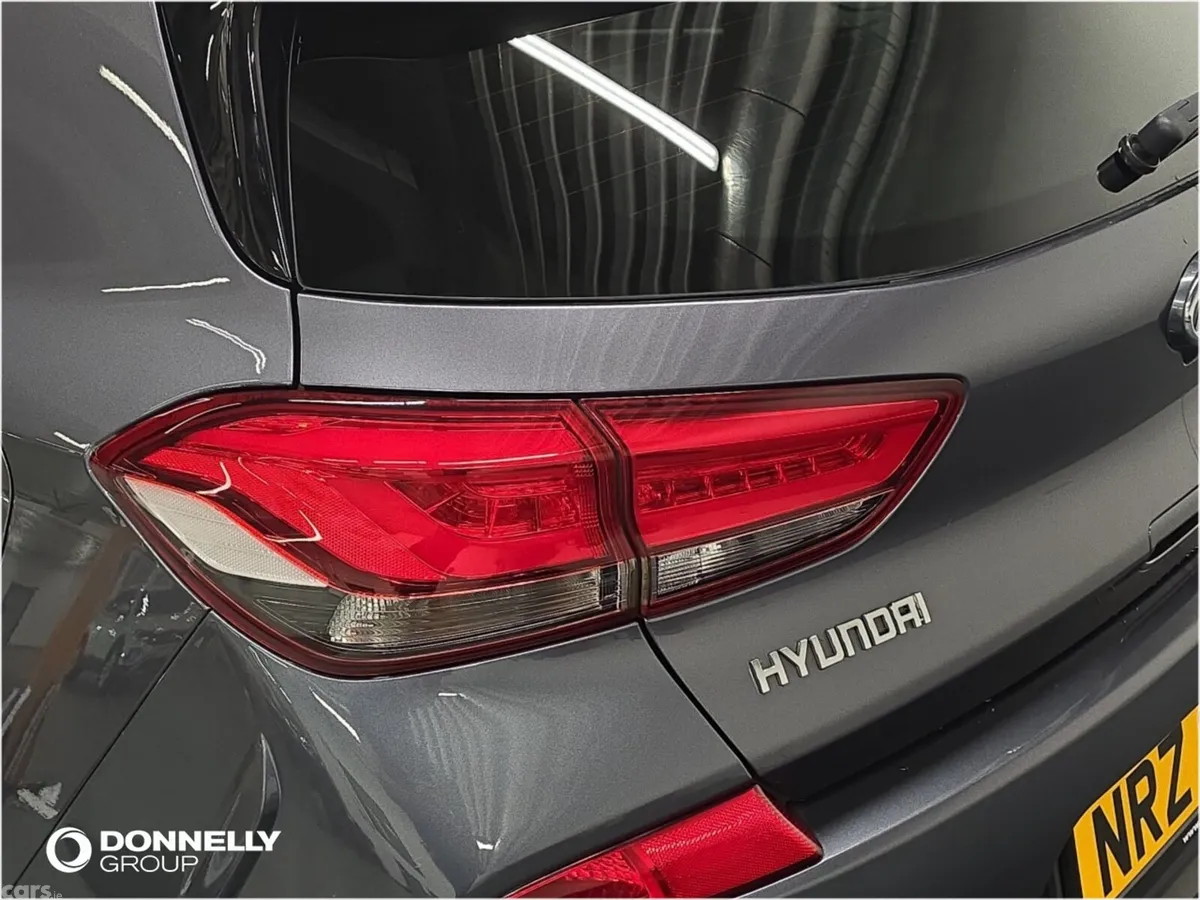 Hyundai i30 Hatchback, Petrol, 2018, Black