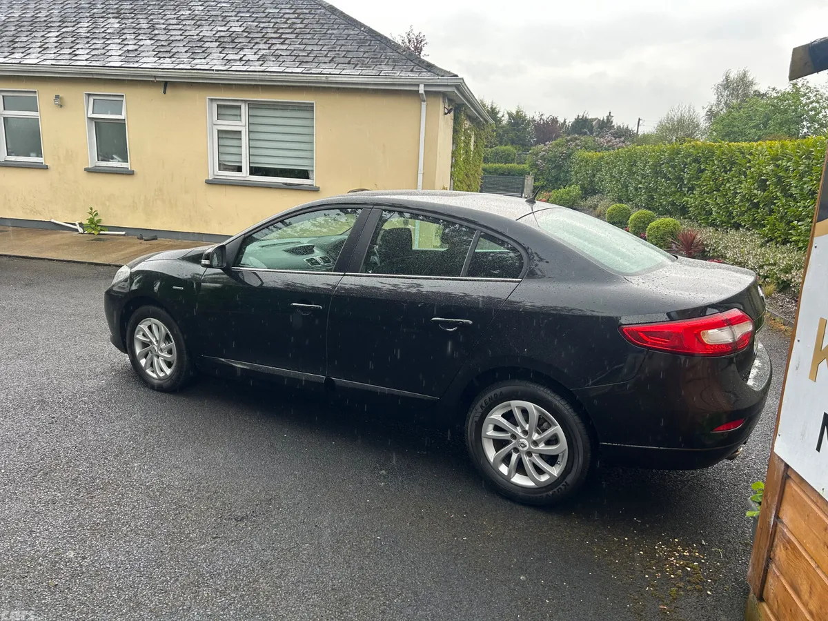 Renault Fluence Saloon, Diesel, 2016, Black