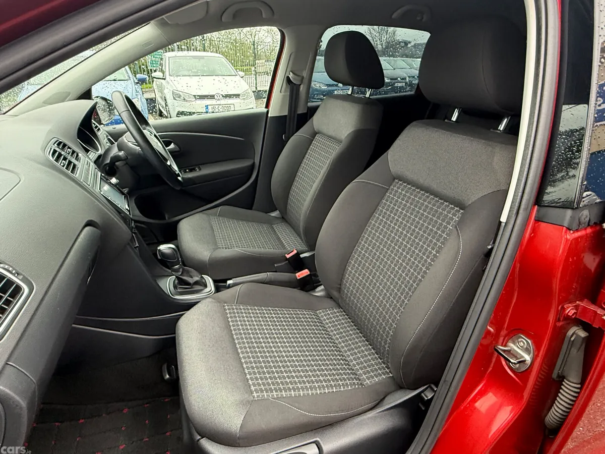 Volkswagen Polo Hatchback, Petrol, 2015, Red