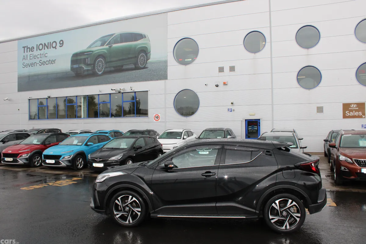Toyota C-HR Hatchback, Petrol Hybrid, 2023, Black