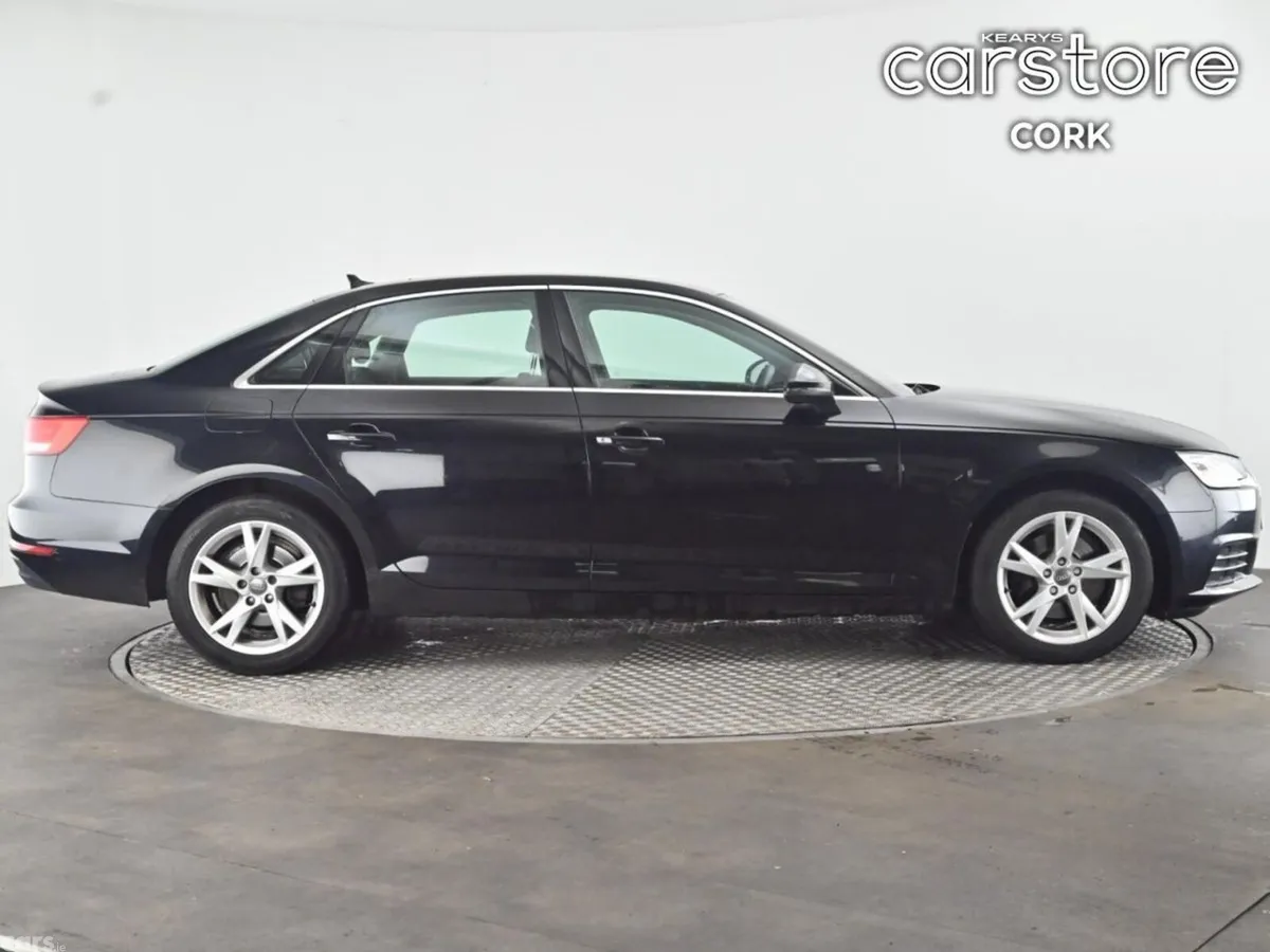 Audi A4 Saloon, Petrol, 2017, Black