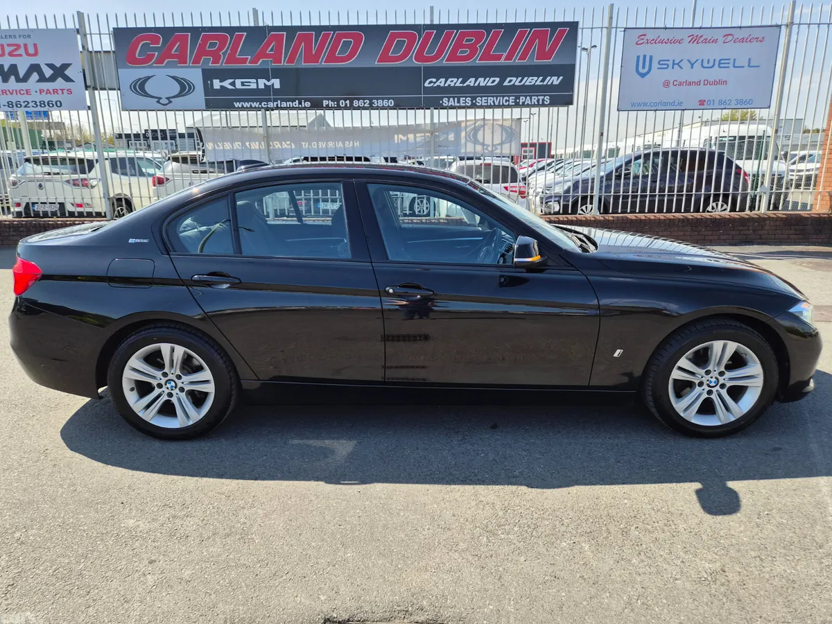 BMW 3-Series Saloon, Petrol Plug-in Hybrid, 2018, Black