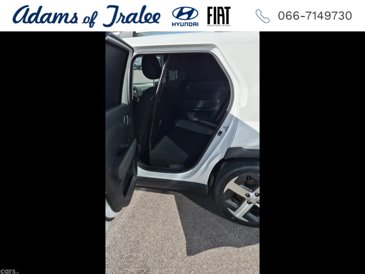 Hyundai INSTER MPV, Electric, 2025, White