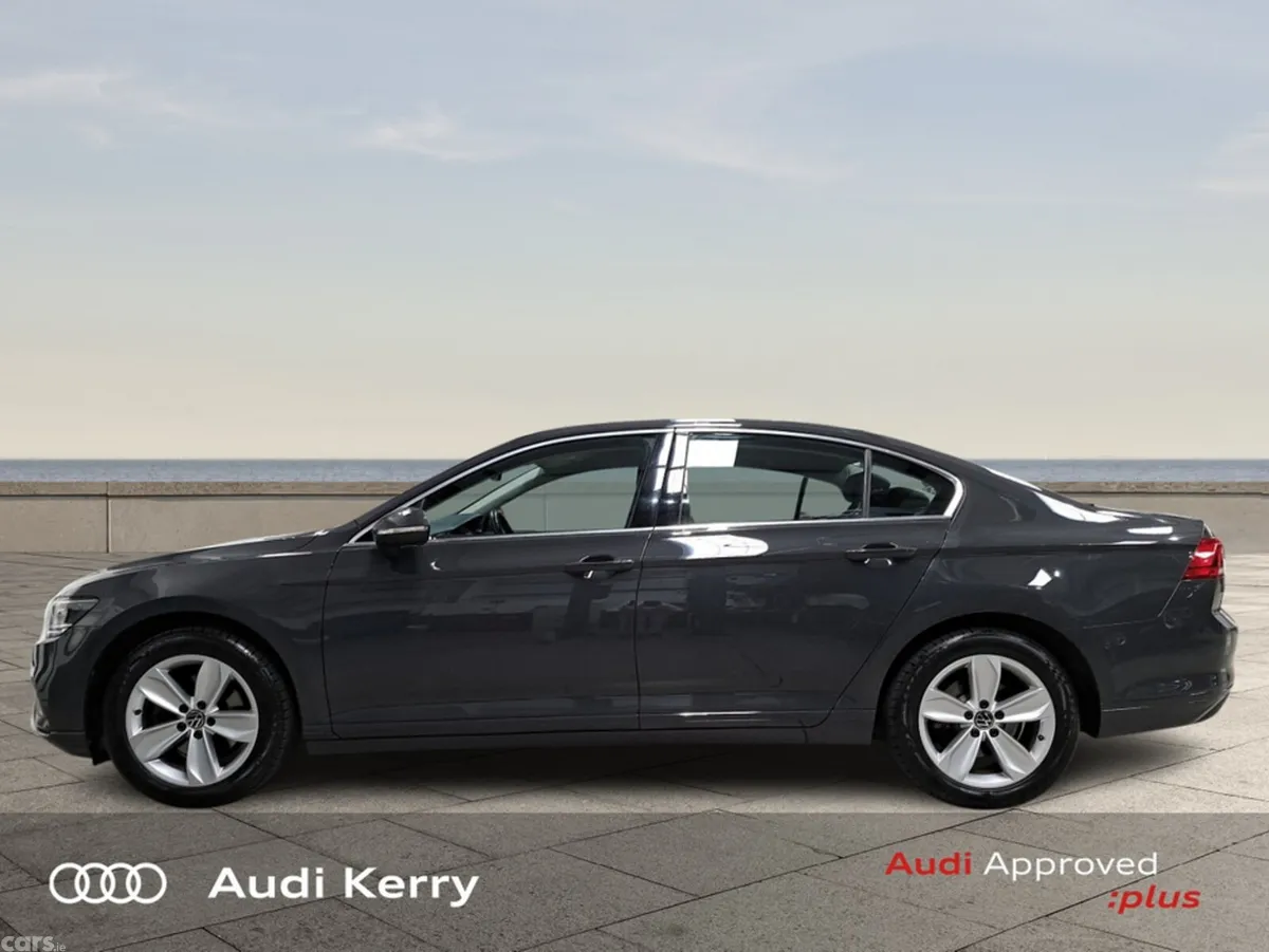 Volkswagen Passat Saloon, Diesel, 2021, Grey
