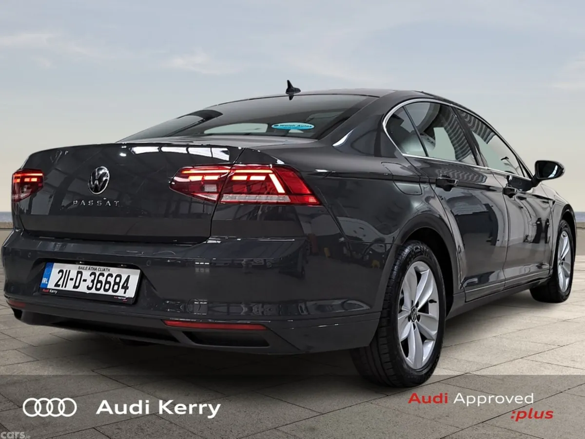 Volkswagen Passat Saloon, Diesel, 2021, Grey