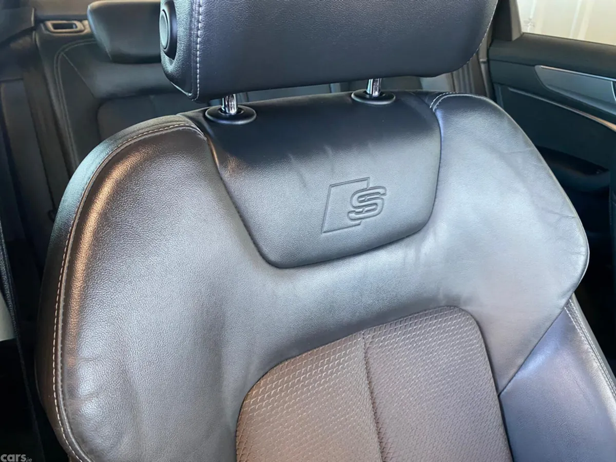 Audi A6 Saloon, Diesel, 2019, Black
