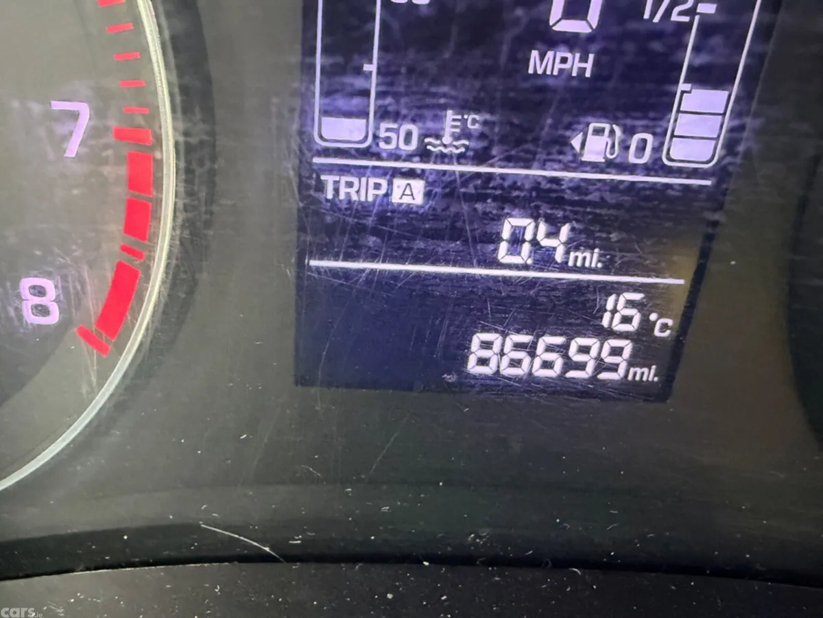 Hyundai i20 Hatchback, Petrol, 2016, Grey