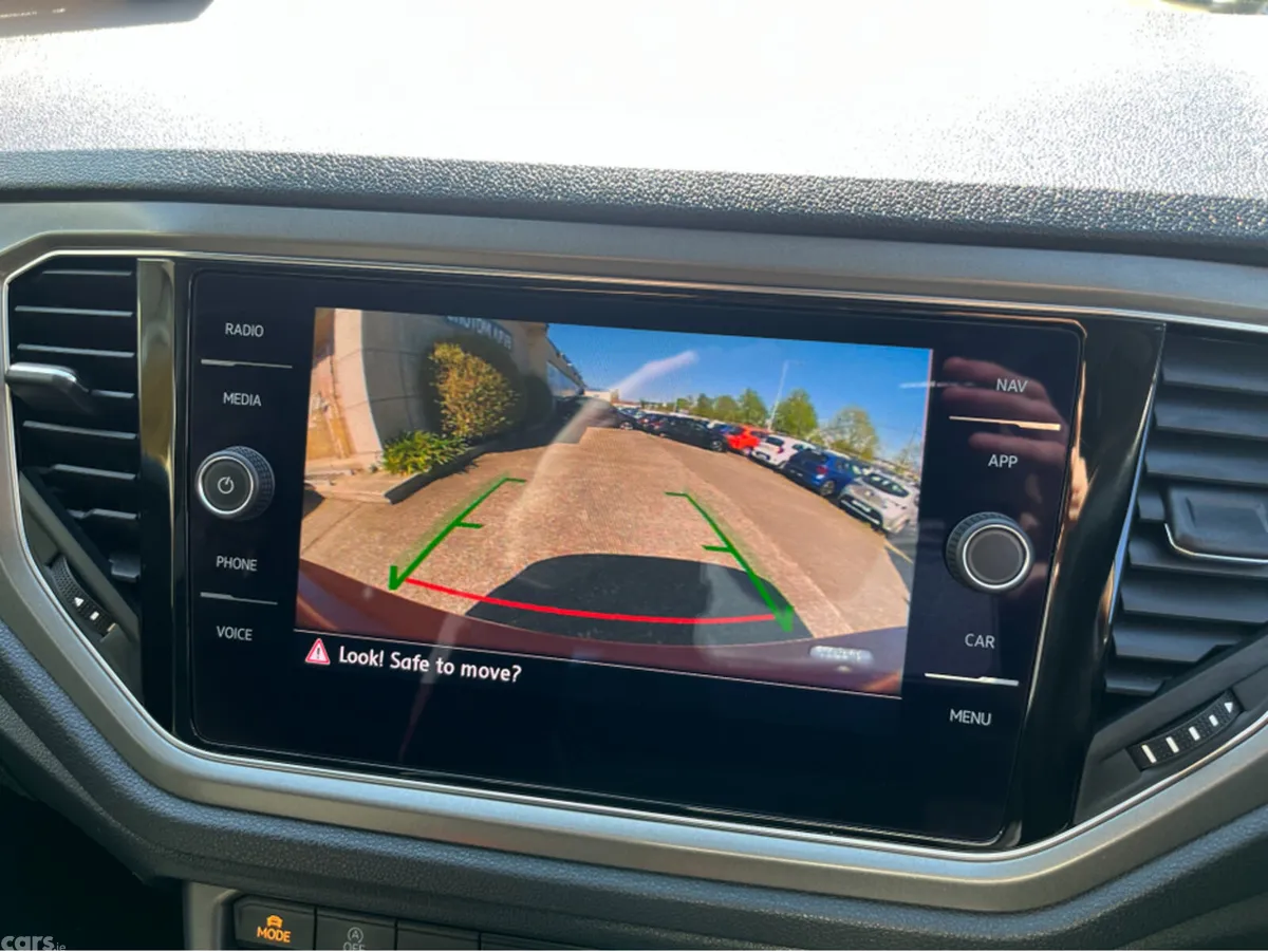 Volkswagen T-Roc SUV, Diesel, 2021, Orange