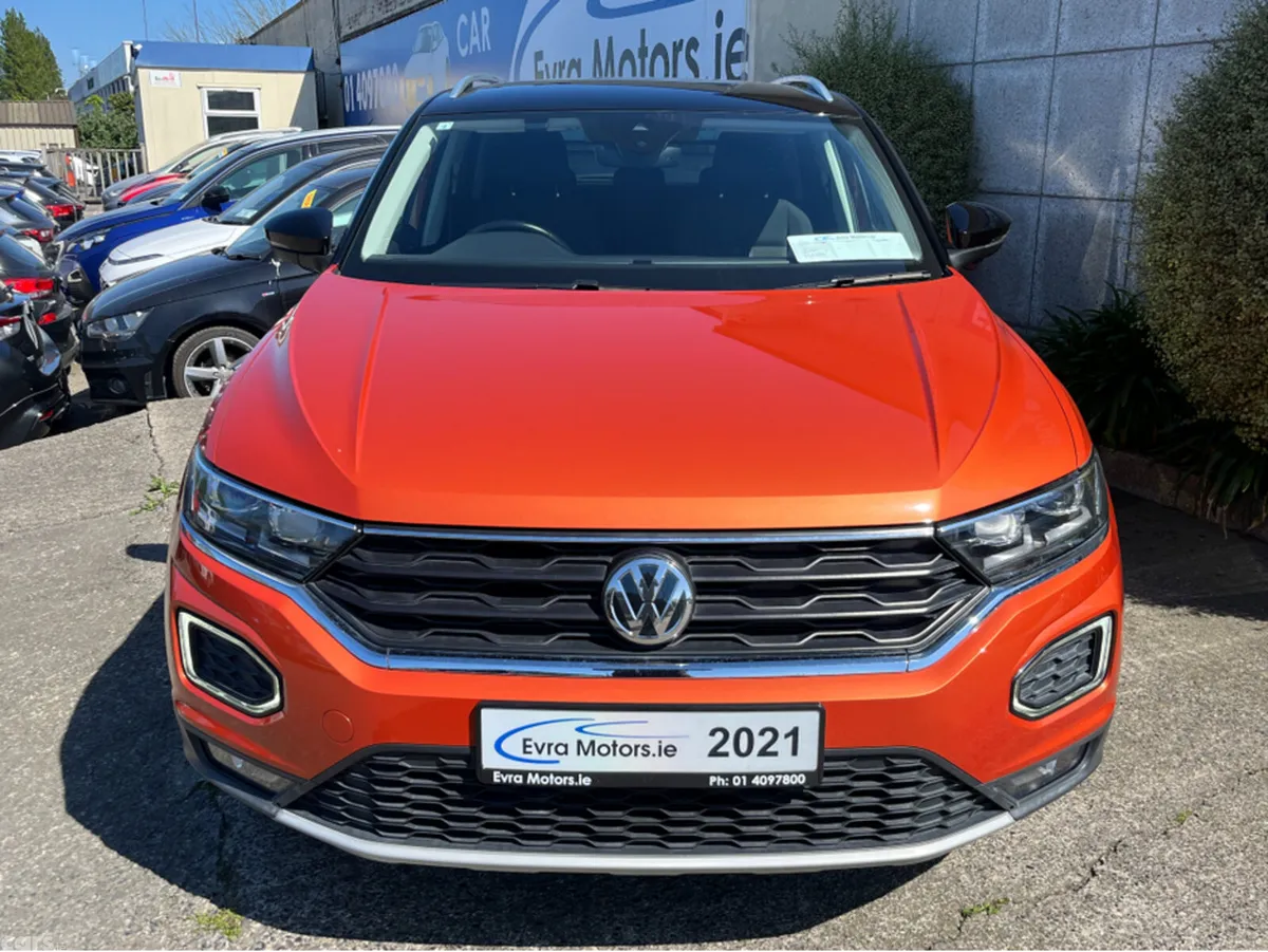 Volkswagen T-Roc SUV, Diesel, 2021, Orange