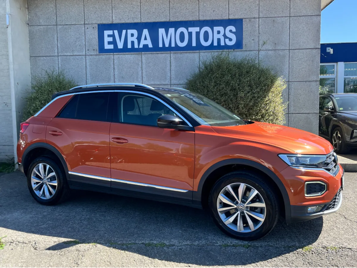 Volkswagen T-Roc SUV, Diesel, 2021, Orange
