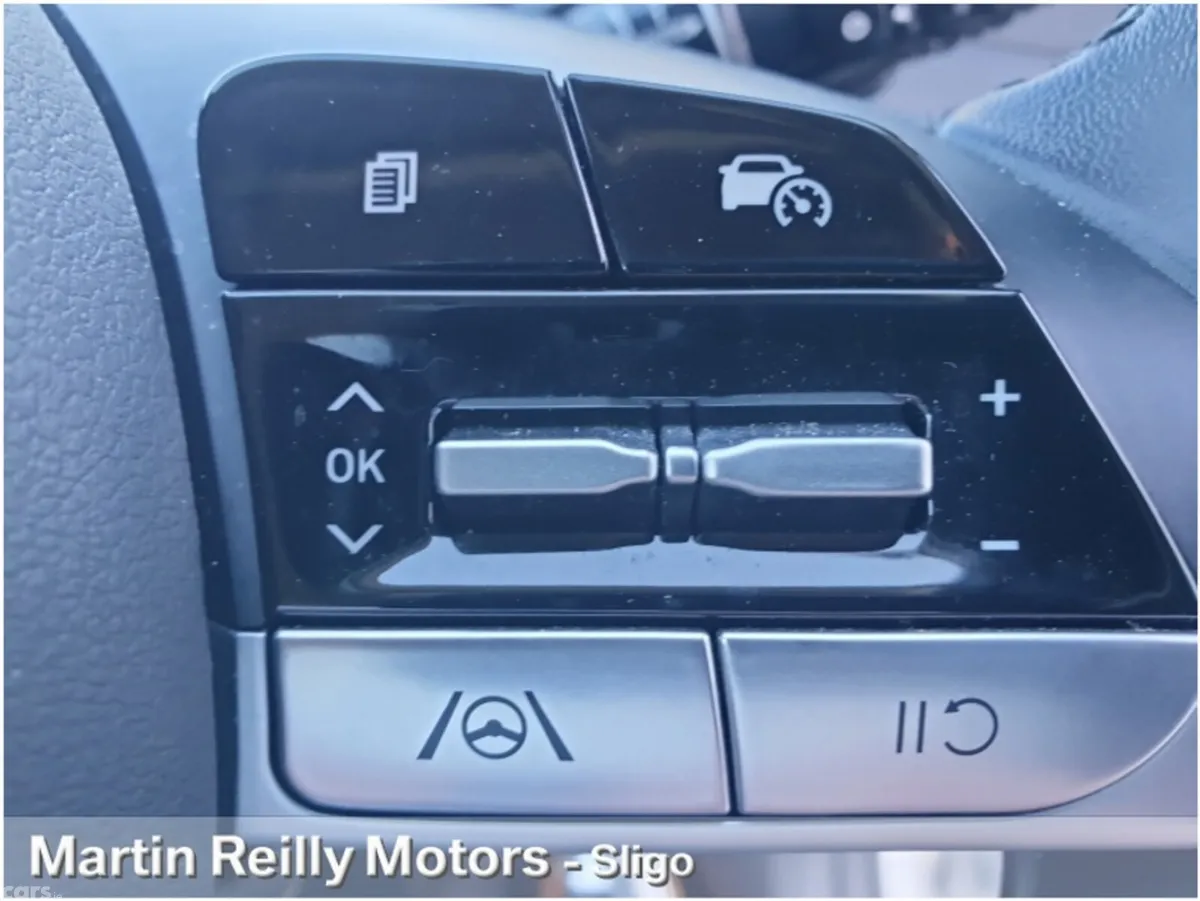 Hyundai Tucson MPV, Diesel, 2023, White