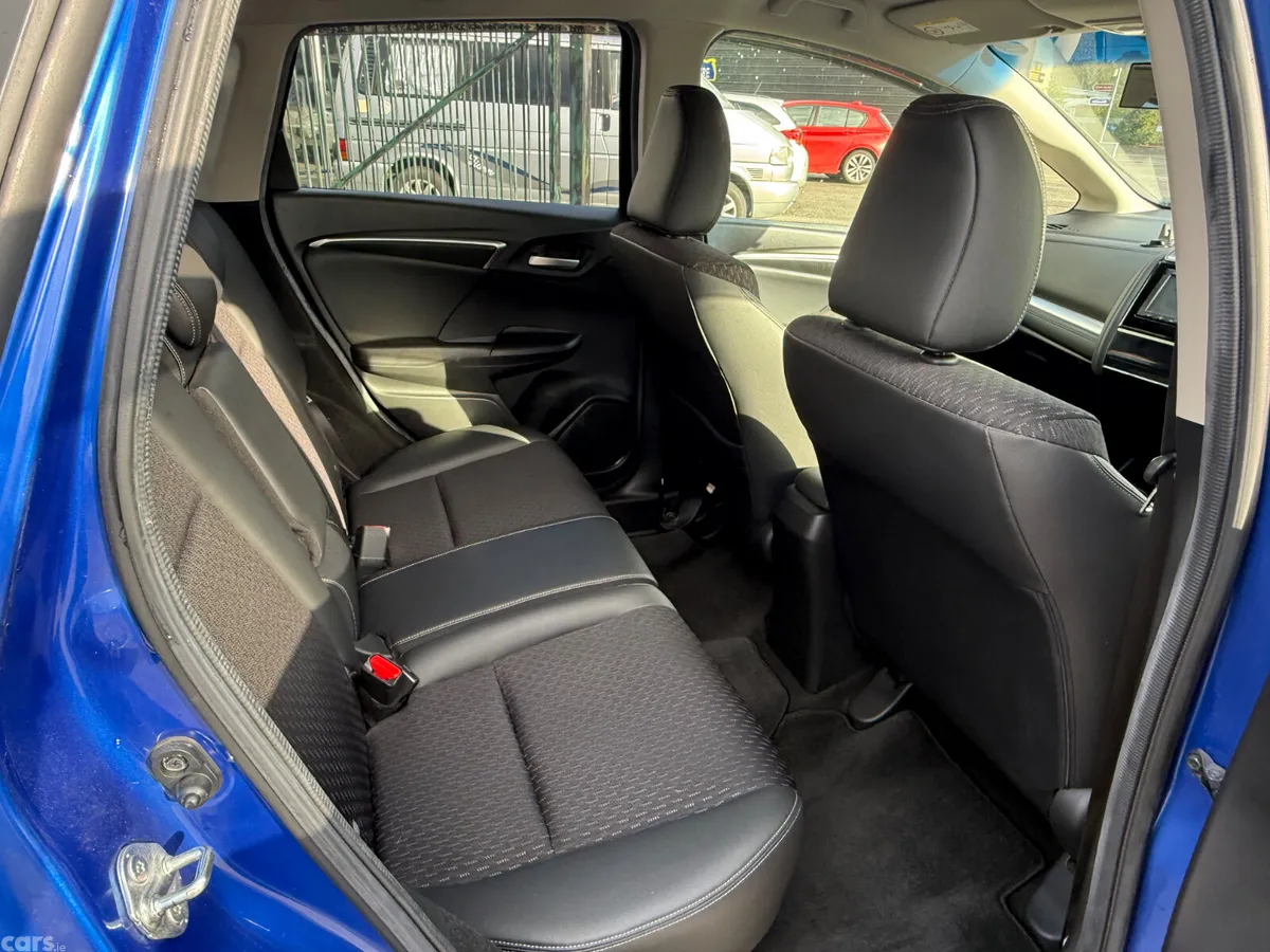 Honda Fit Hatchback, Petrol Hybrid, 2014, Blue