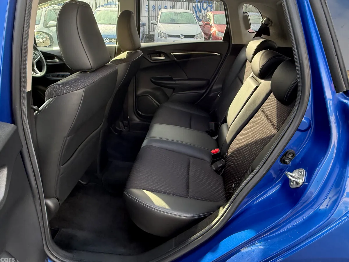 Honda Fit Hatchback, Petrol Hybrid, 2014, Blue