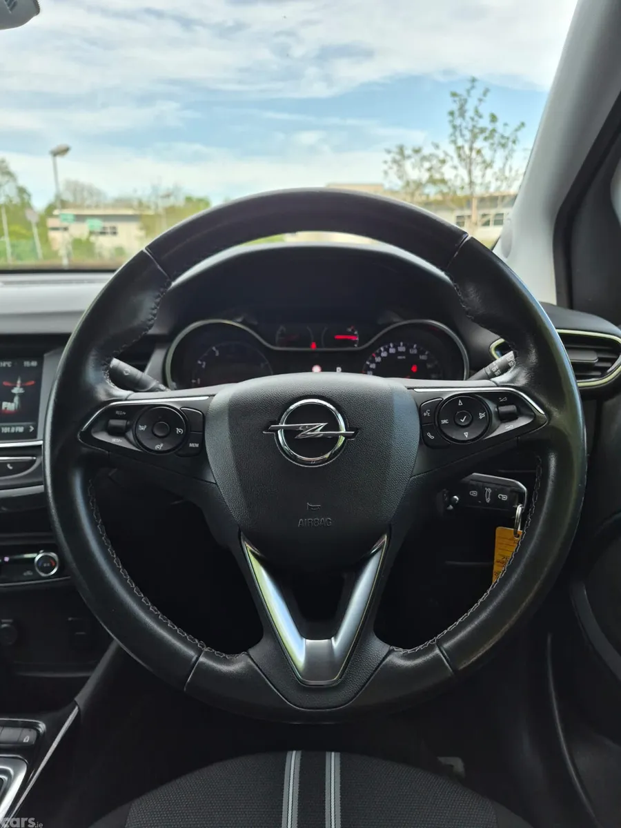 Opel Crossland X SUV, Petrol, 2023, White