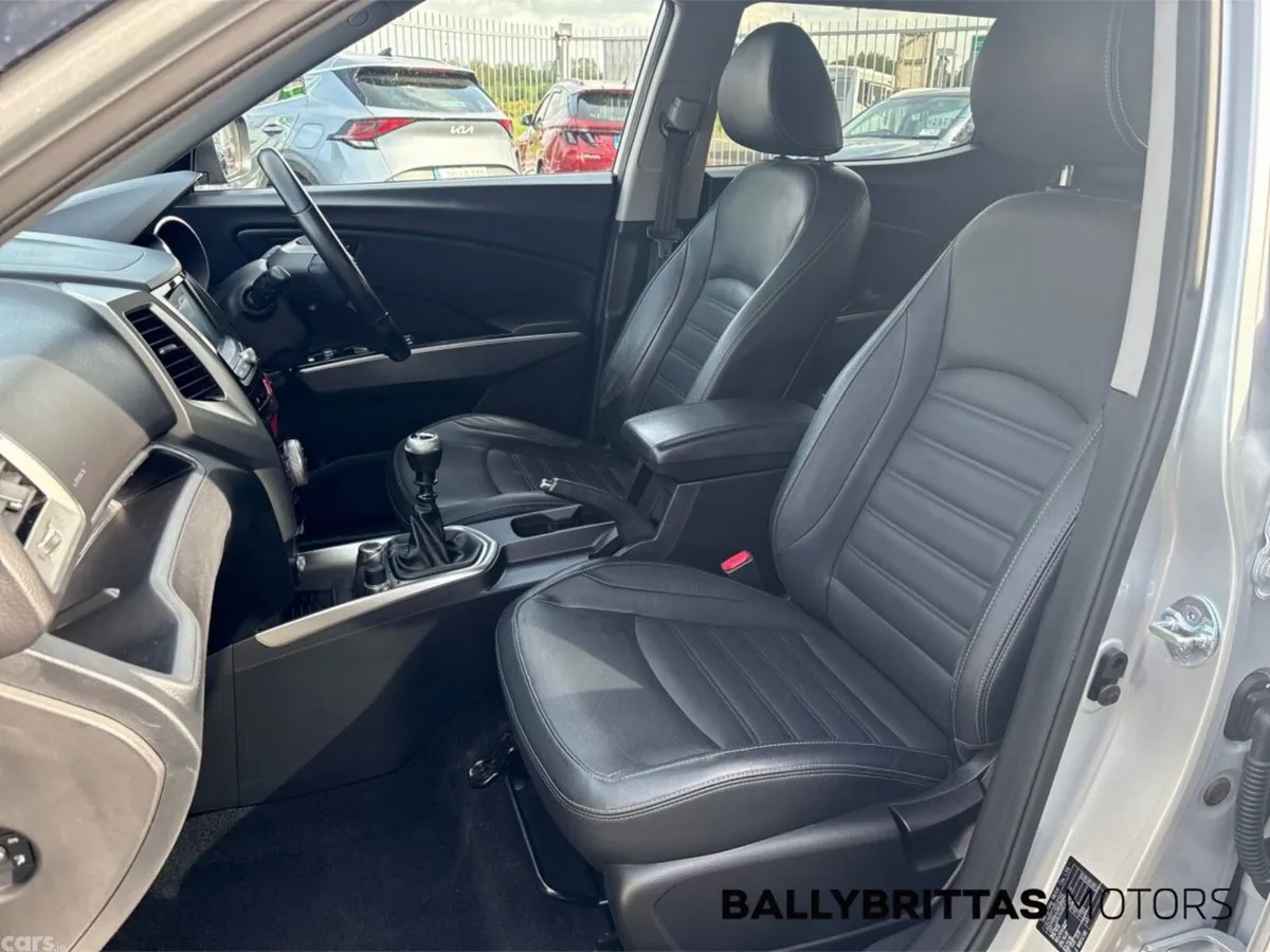 SsangYong Tivoli SUV, Diesel, 2016, Silver