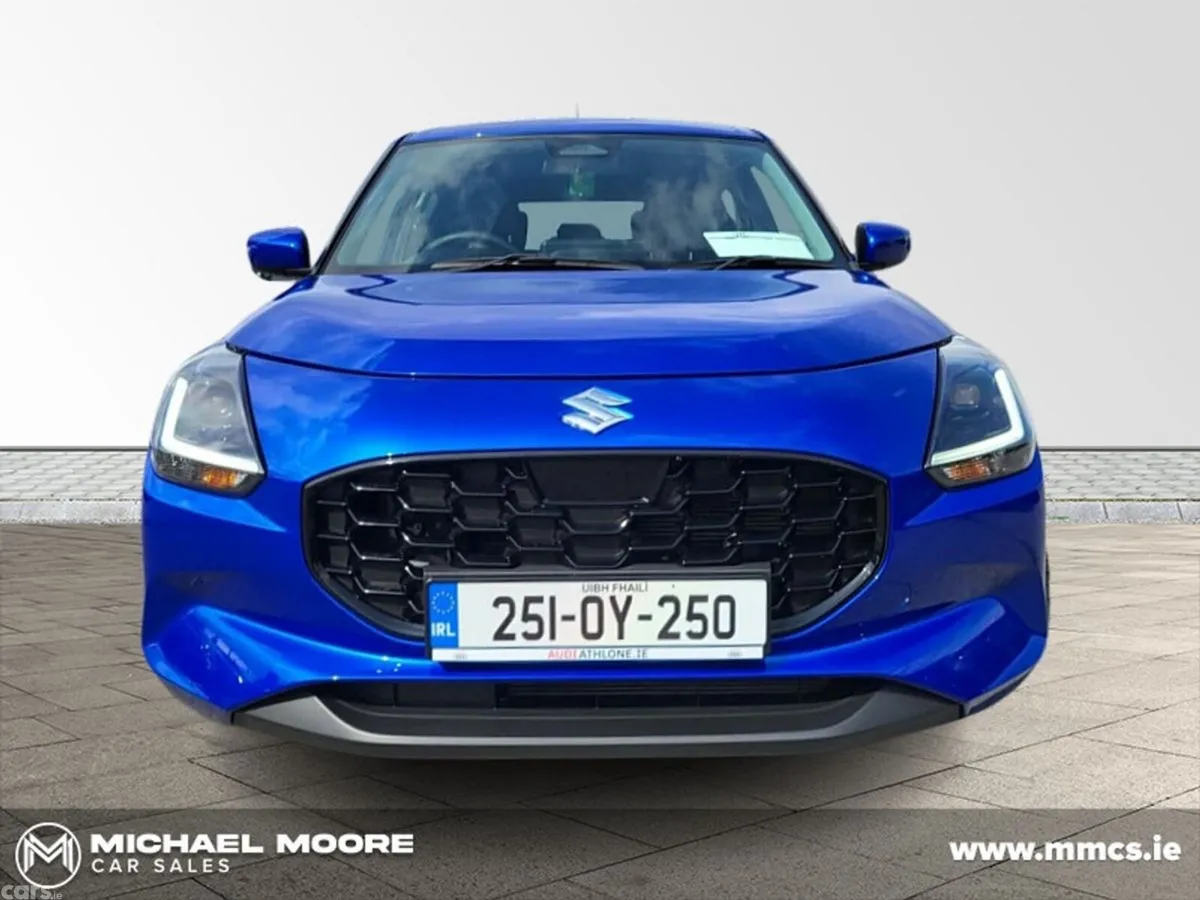 Suzuki Swift Hatchback, Petrol Hybrid, 2025, Blue