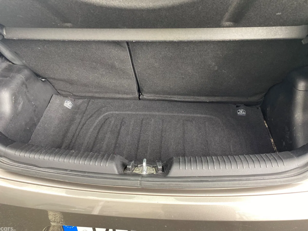 Kia Picanto Hatchback, Petrol, 2017, Grey