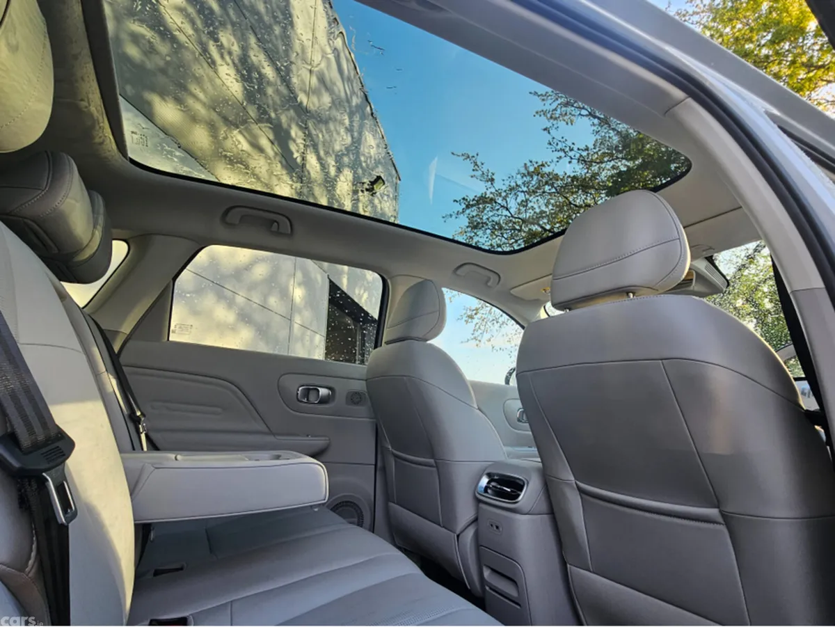Leapmotor B10 SUV, Electric, 2026, Silver