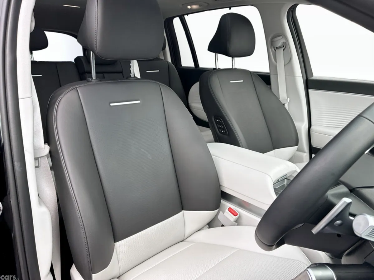 Hyundai IONIQ 9 MPV, Electric, 2026, Black
