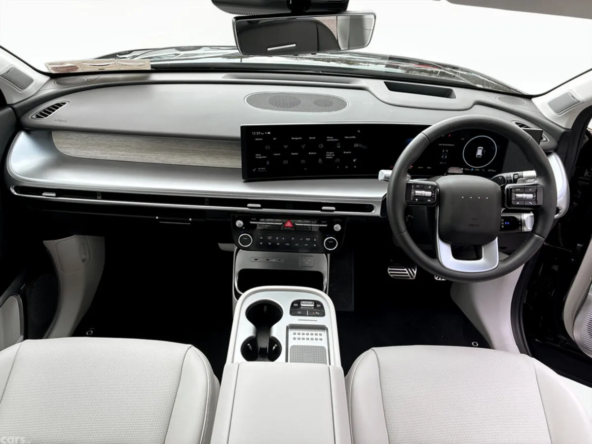 Hyundai IONIQ 9 MPV, Electric, 2026, Black