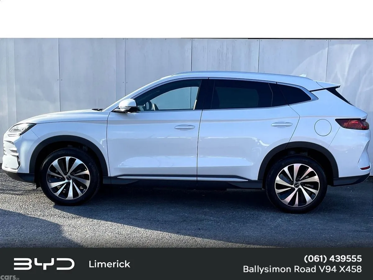BYD SEAL U SUV, Petrol Hybrid, 2026, White