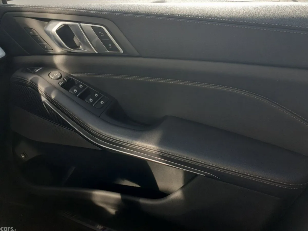 BMW X5 SUV, Petrol Plug-in Hybrid, 2021, Black