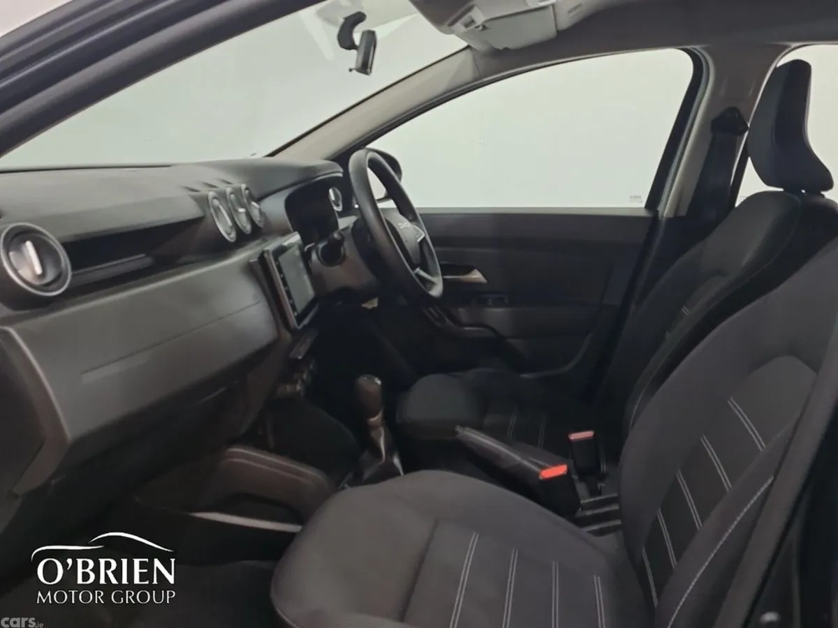 Dacia Duster SUV, Petrol, 2024, Grey