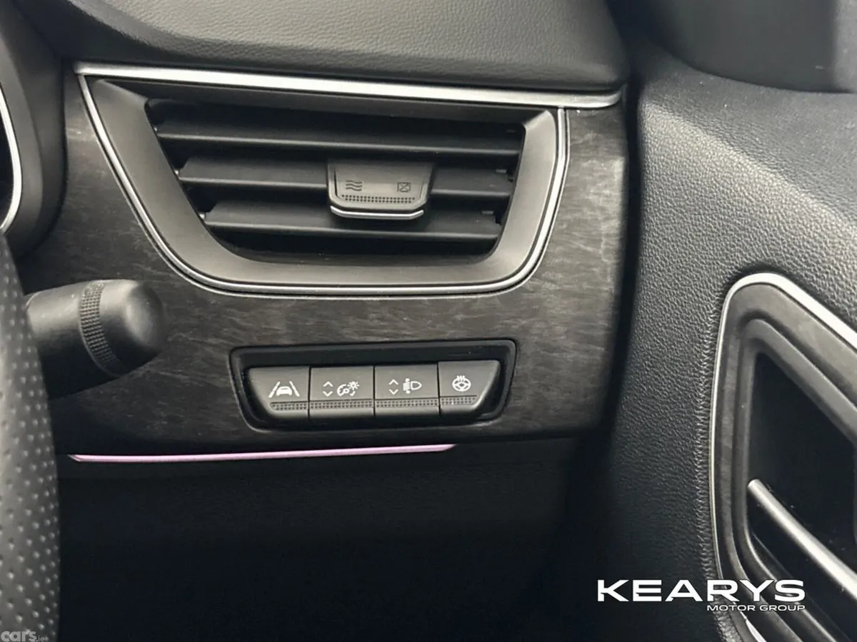 Renault Arkana Hatchback, Petrol, 2024, Black