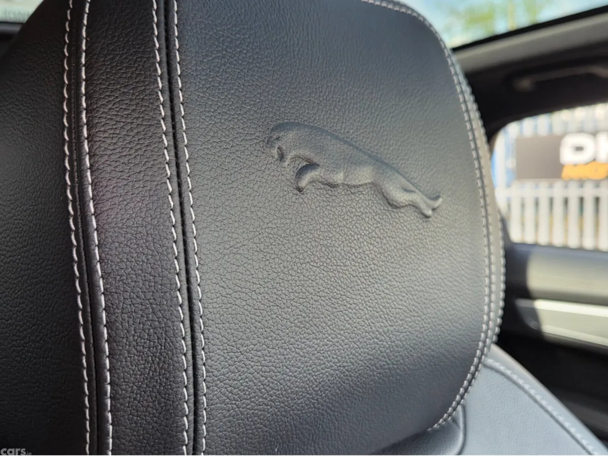 Jaguar F-Pace Estate, Diesel, 2021, Red
