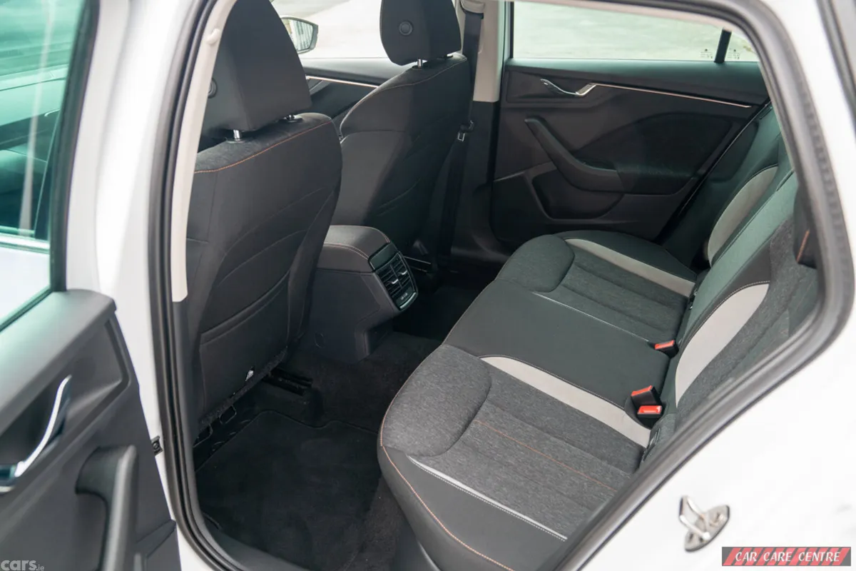 Skoda Scala Hatchback, Petrol, 2022, White
