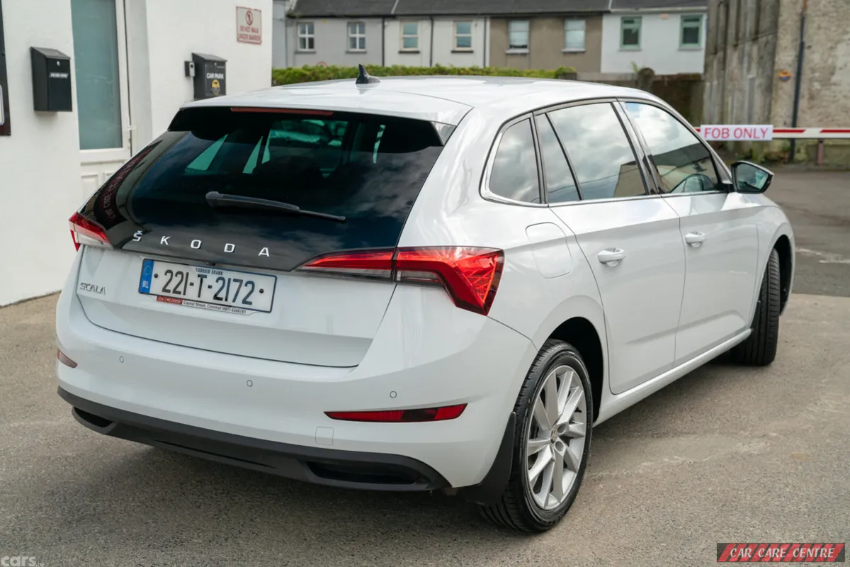 Skoda Scala Hatchback, Petrol, 2022, White