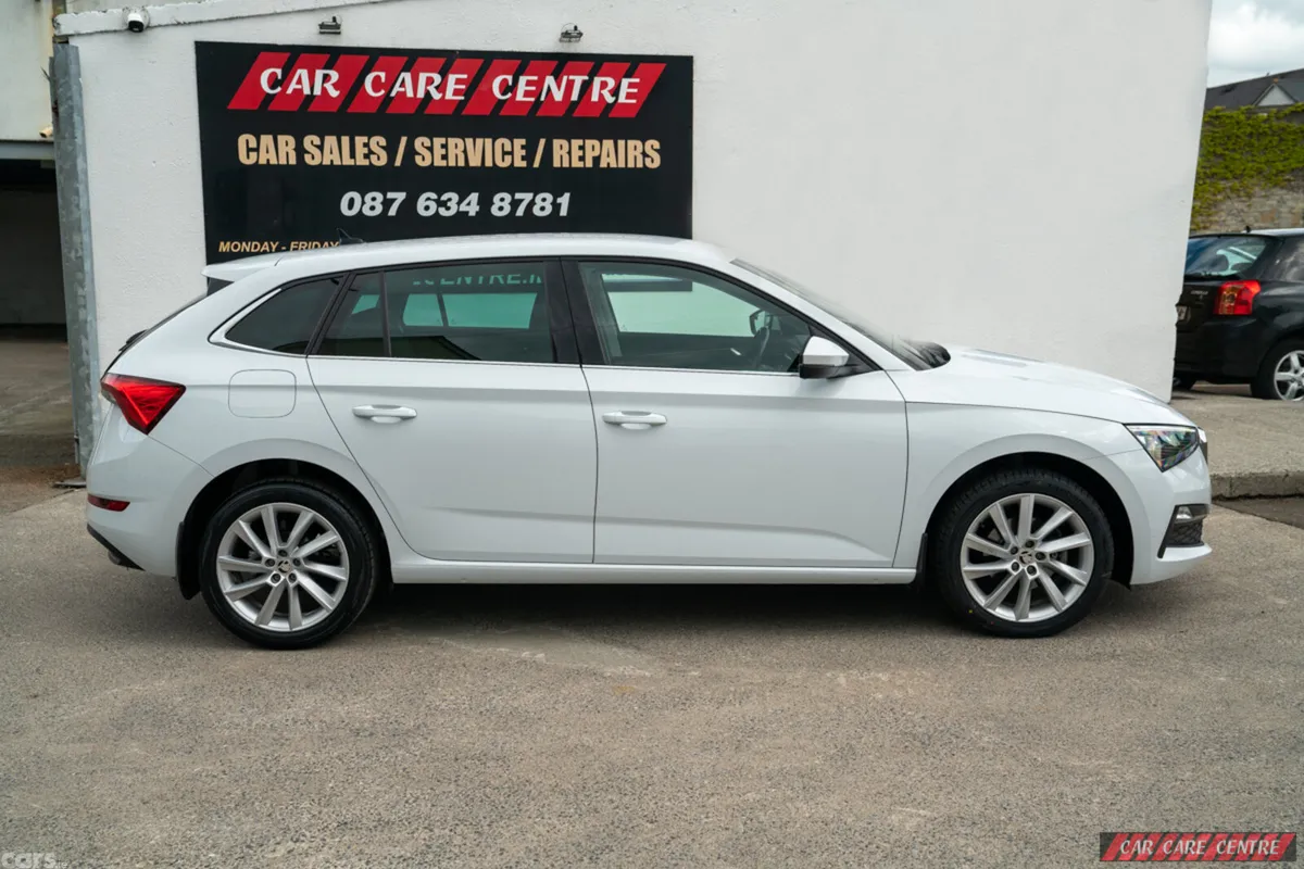 Skoda Scala Hatchback, Petrol, 2022, White