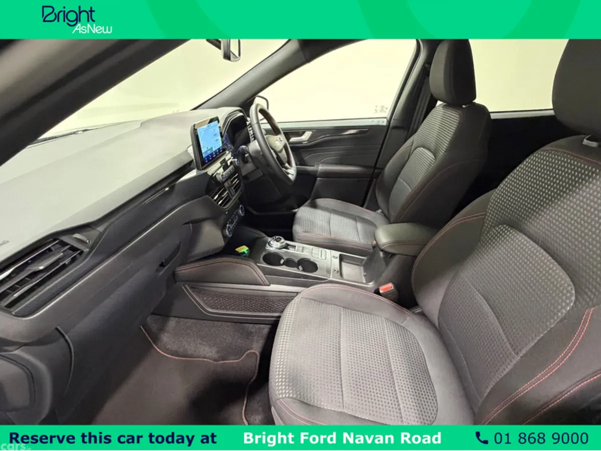 Ford Kuga MPV, Petrol Plug-in Hybrid, 2024, Grey