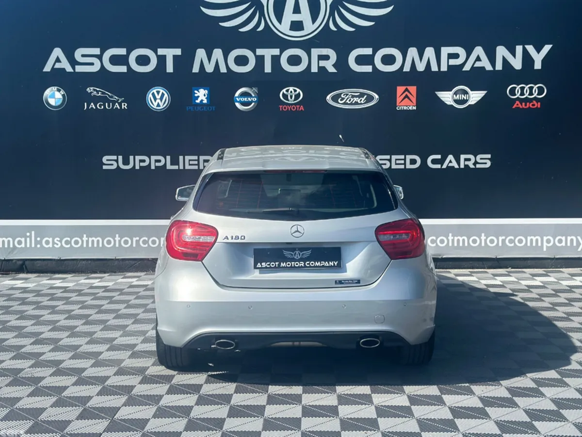 Mercedes-Benz A-Class Hatchback, Petrol, 2015, Silver