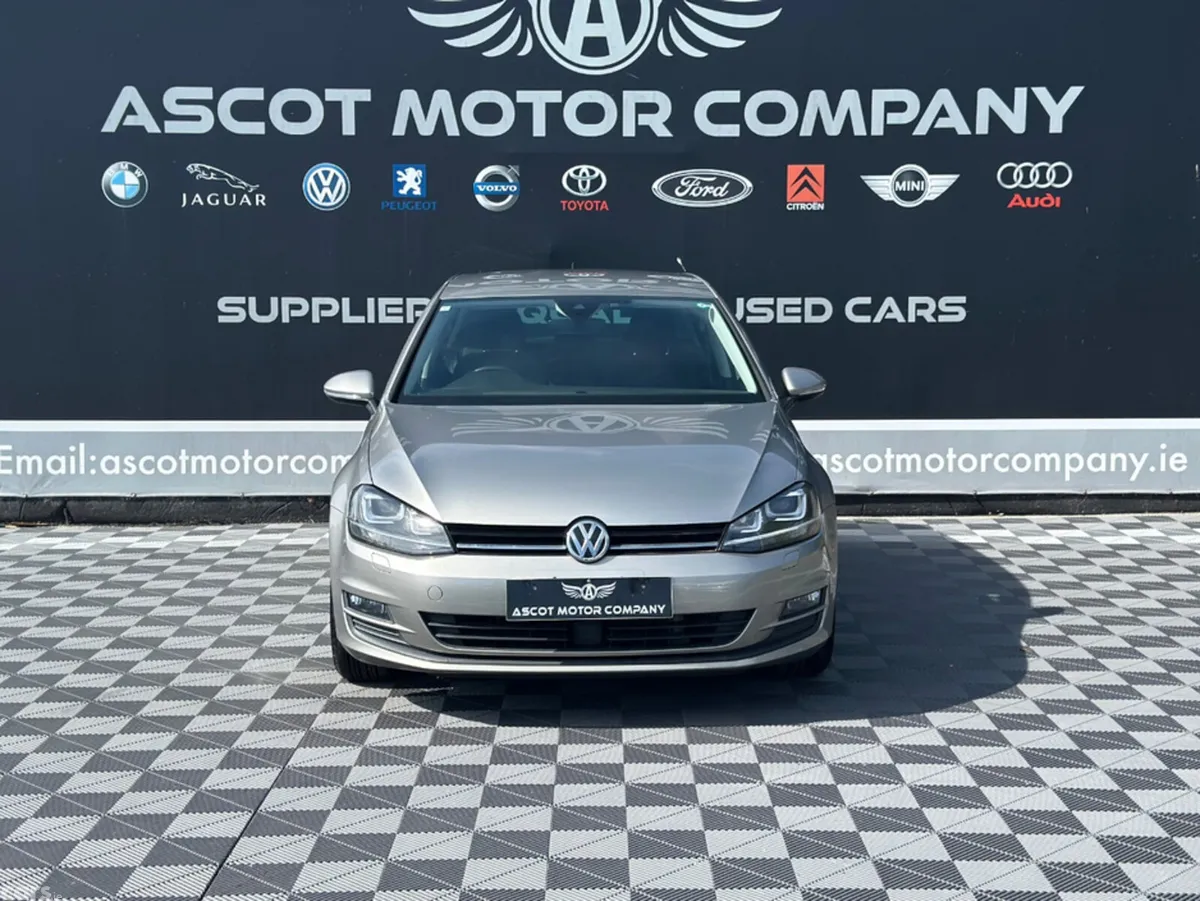 Volkswagen Golf Hatchback, Petrol, 2017, Grey