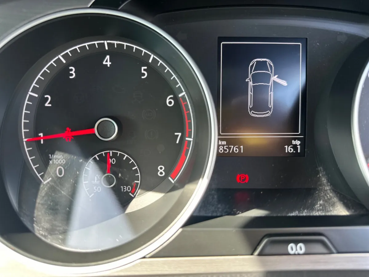 Volkswagen Golf Hatchback, Petrol, 2017, Grey