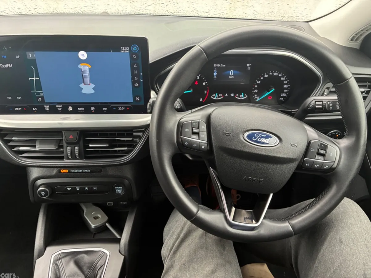 Ford Focus Hatchback, Petrol, 2023, Blue