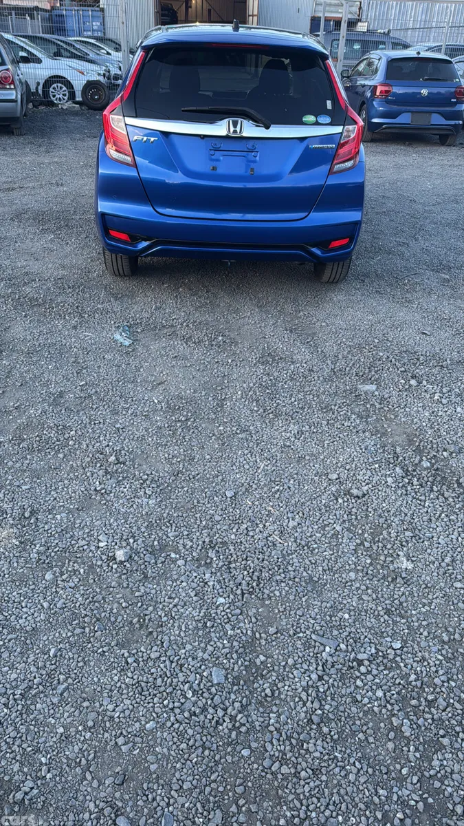 Honda Fit Hatchback, Petrol Hybrid, 2017, Blue