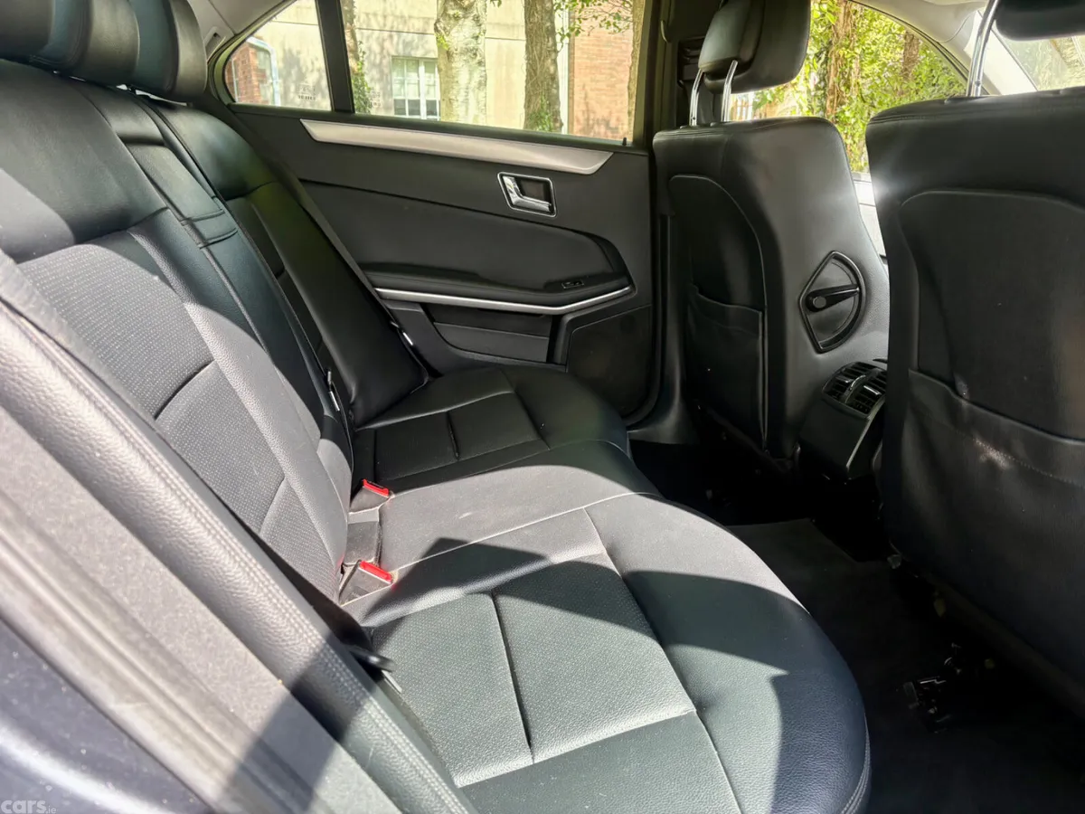 Mercedes-Benz E-Class Saloon, Diesel, 2010, Grey