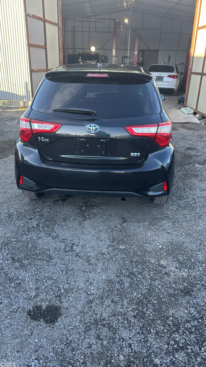 Toyota Vitz Hatchback, Petrol Hybrid, 2017, Black