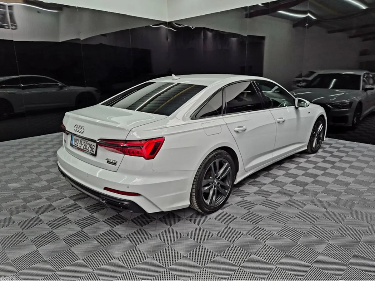 Audi A6 Saloon, Diesel, 2019, White