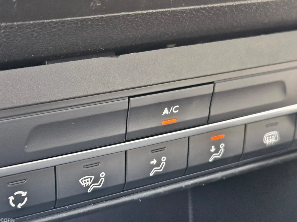 Peugeot Partner MPV, Diesel, 2019, White