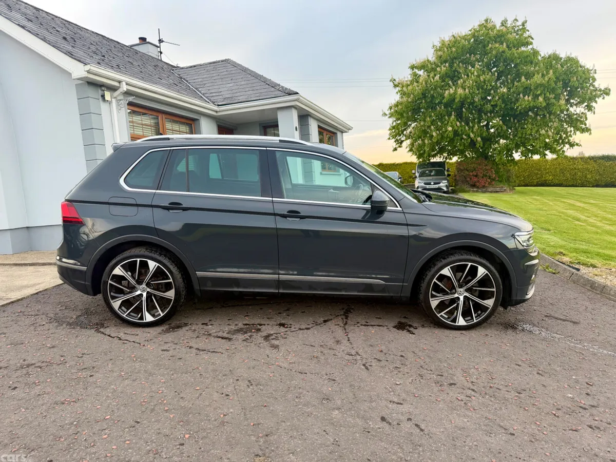 Volkswagen Tiguan SUV, Diesel, 2019, Grey