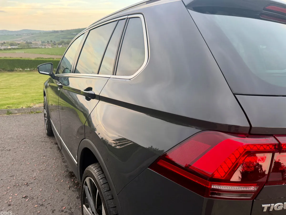 Volkswagen Tiguan SUV, Diesel, 2019, Grey