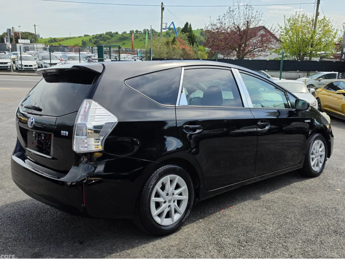 Toyota Prius MPV, Petrol Hybrid, 2013, Black