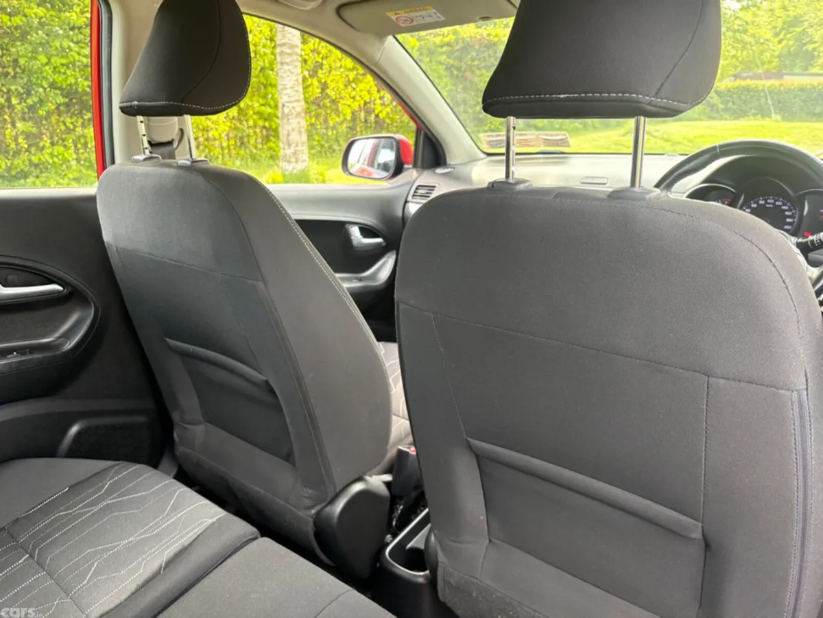 Kia Picanto Hatchback, Petrol, 2016, Red